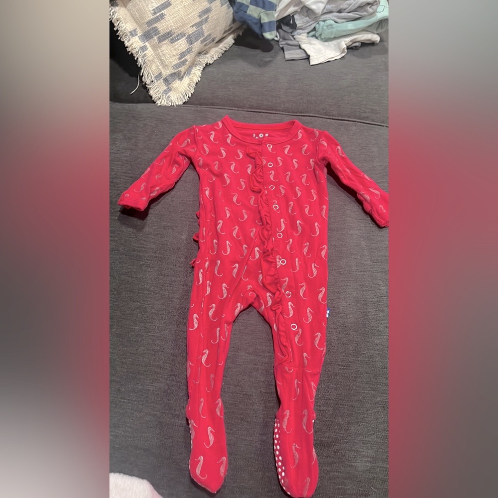 Kickee 0-3 month bundle